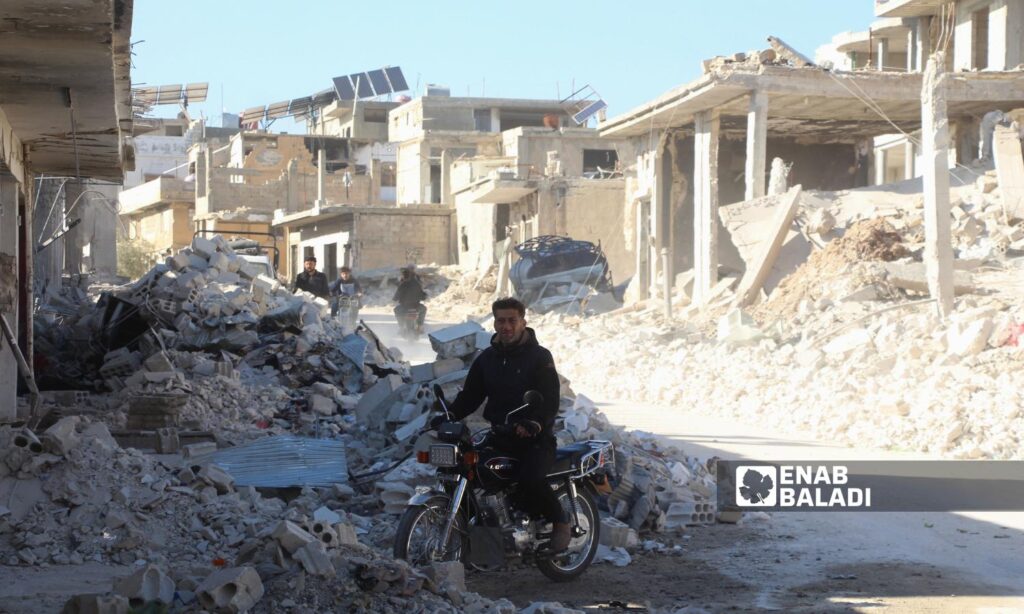 The return of residents to the city of Morek in Hama province after the fall of the Assad regime - December 22, 2024 (Enab Baladi/Iyad Abdul Jawad)