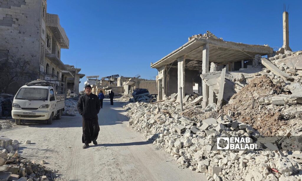 The return of residents to the city of Morek in Hama province after the fall of the Assad regime - December 22, 2024 (Enab Baladi/Iyad Abdul Jawad)