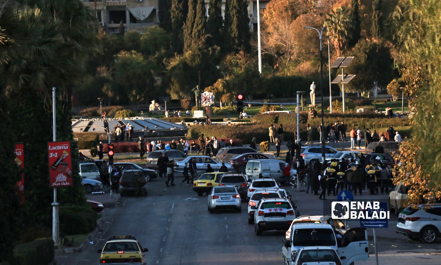 Traffic movement in the streets of the Syrian capital, Damascus - December 19, 2024 (Enab Baladi)
