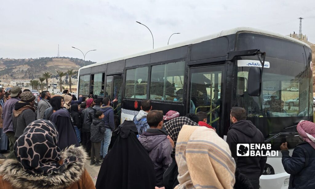 Syrians return from Turkey to their homeland following the fall of the former regime - December 16, 2024 (Enab Baladi/Iyad Abdul Jawad)