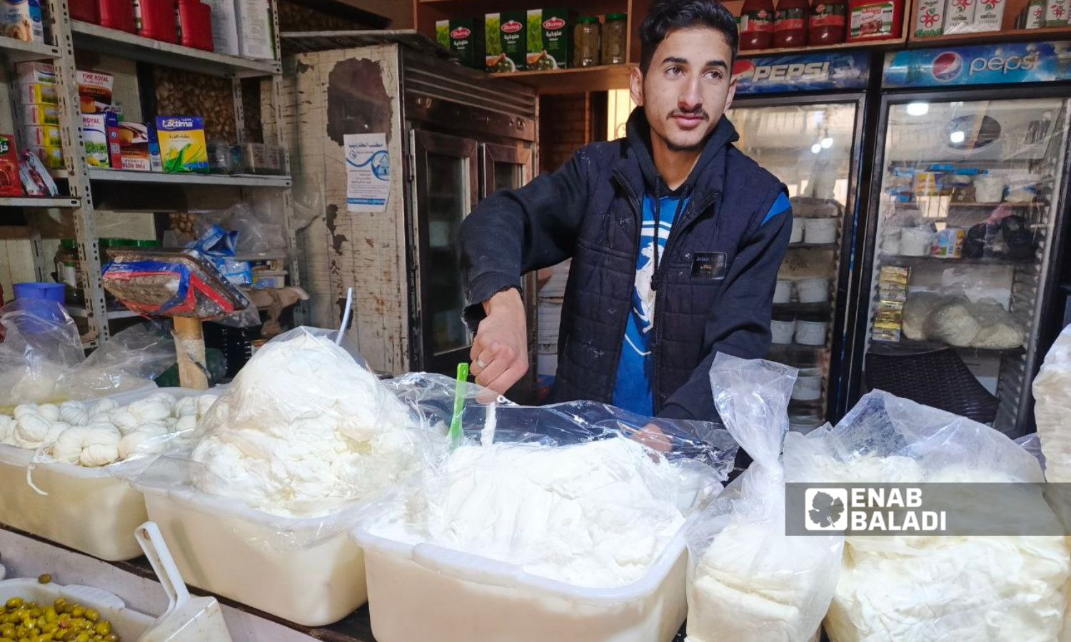 A dairy and cheese shop in the city of Daraa - January 5, 2025 (Enab Baladi/Halim Muhammad)