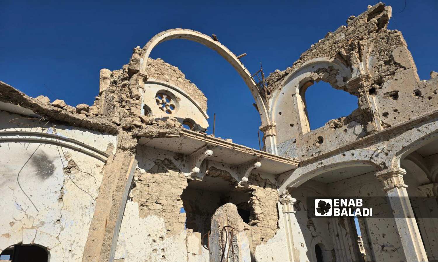 The destruction in the Capuchin church in Deir Ezzor - January 2025 (Enab Baladi/Obadah al-Sheikh)
