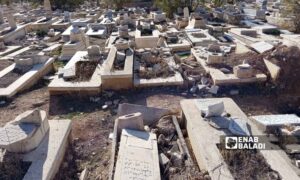 Destruction of gravestones in the new Yarmouk camp cemetery, February 20, 2025 (Enab Baladi/Bisan Khalaf)