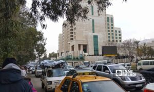 Traffic congestion at Victoria Bridge in Damascus - February 2025 (Enab Baladi)