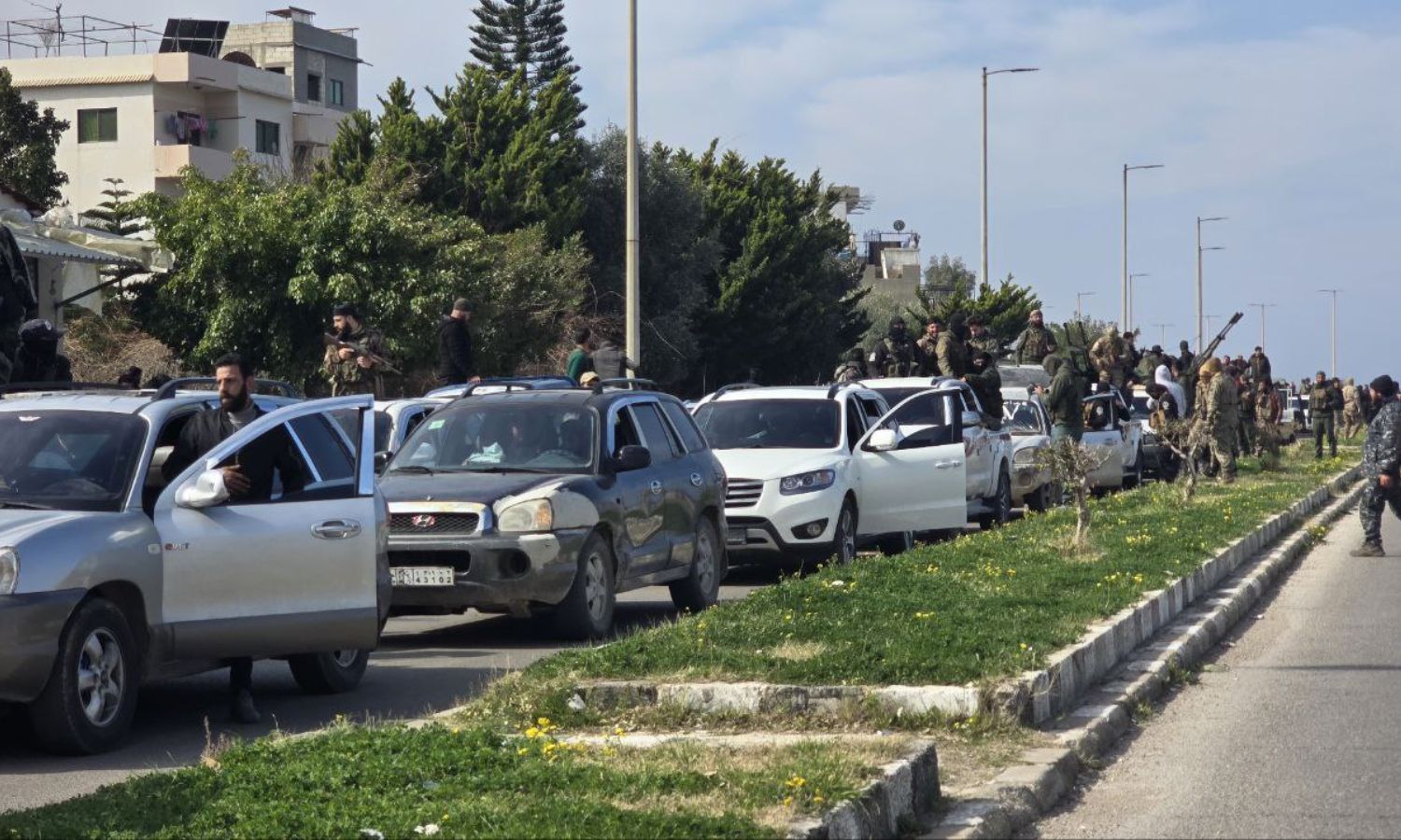 Military convoys of the Syrian Ministry of Defense enter the city of Baniyas to support the efforts of the General Security Forces in pursuing the remnants of the ousted regime - March 7, 2025 (SANA)