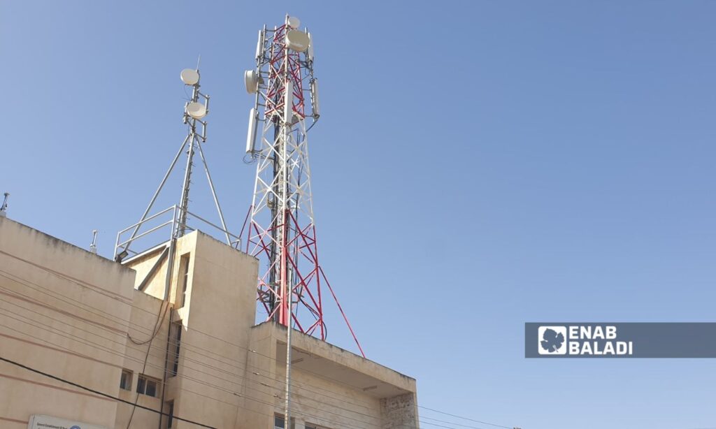 The internet is experiencing intermittent outages in the city of As-Suwayda, southern Syria - April 4, 2025 (Enab Baladi/Rayan al-Zaqout)