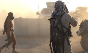 Fighters from the Islamic State in Iraq (Amaq Agency)
