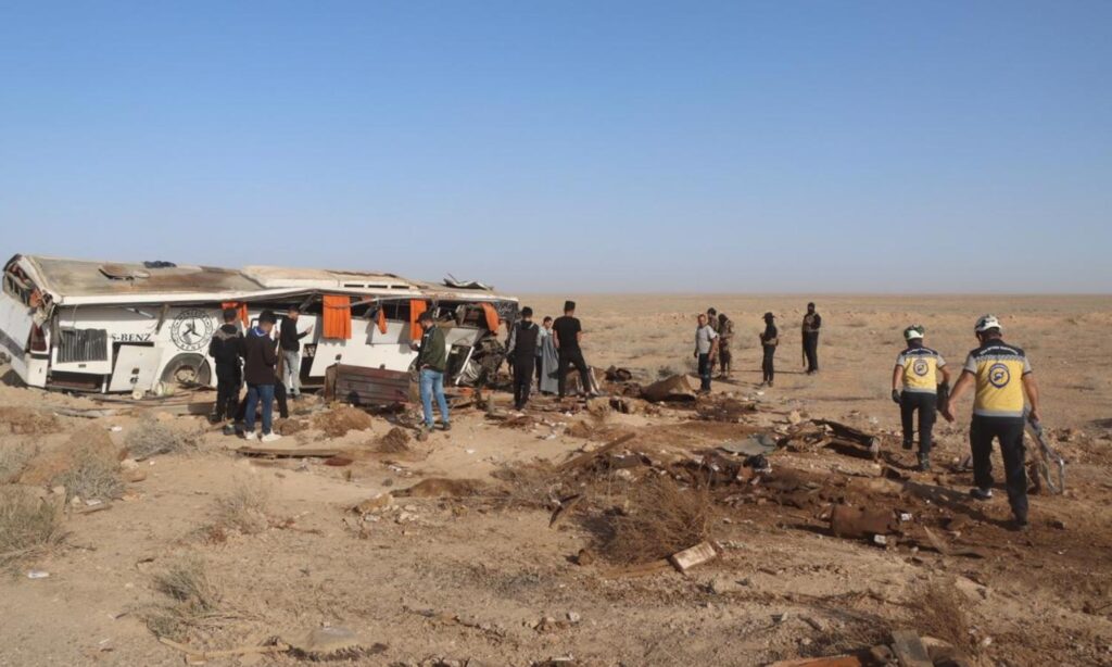 Six civilians died in a horrific traffic accident on Deir Ezzor-Palmyra road - May 10, 2025 (Syria Civil Defence)