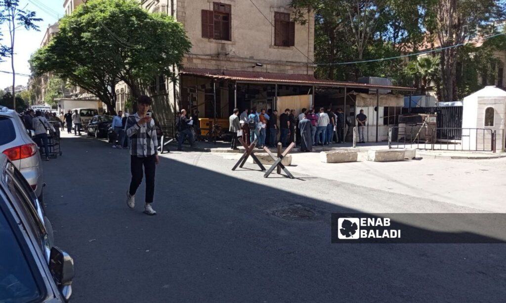 Branch of Immigration and Passports Department in al-Marjeh, Damascus - April 20 (Enab Baladi/Besan Khalaf)