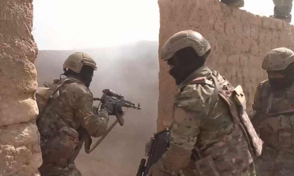 Fighters from the Syrian Democratic Forces (SDF) during military training in the village of Mazyouna in the Raqqa countryside - February 28, 2025 (SDF/Screenshot)