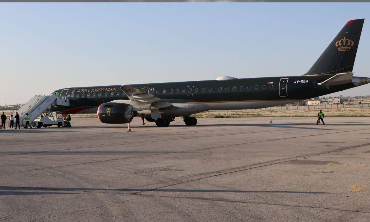 Arrival of the first passenger plane from Royal Jordanian Airlines at Aleppo International Airport - May 6, 2025 (Syrian Civil Aviation Authority/Facebook)