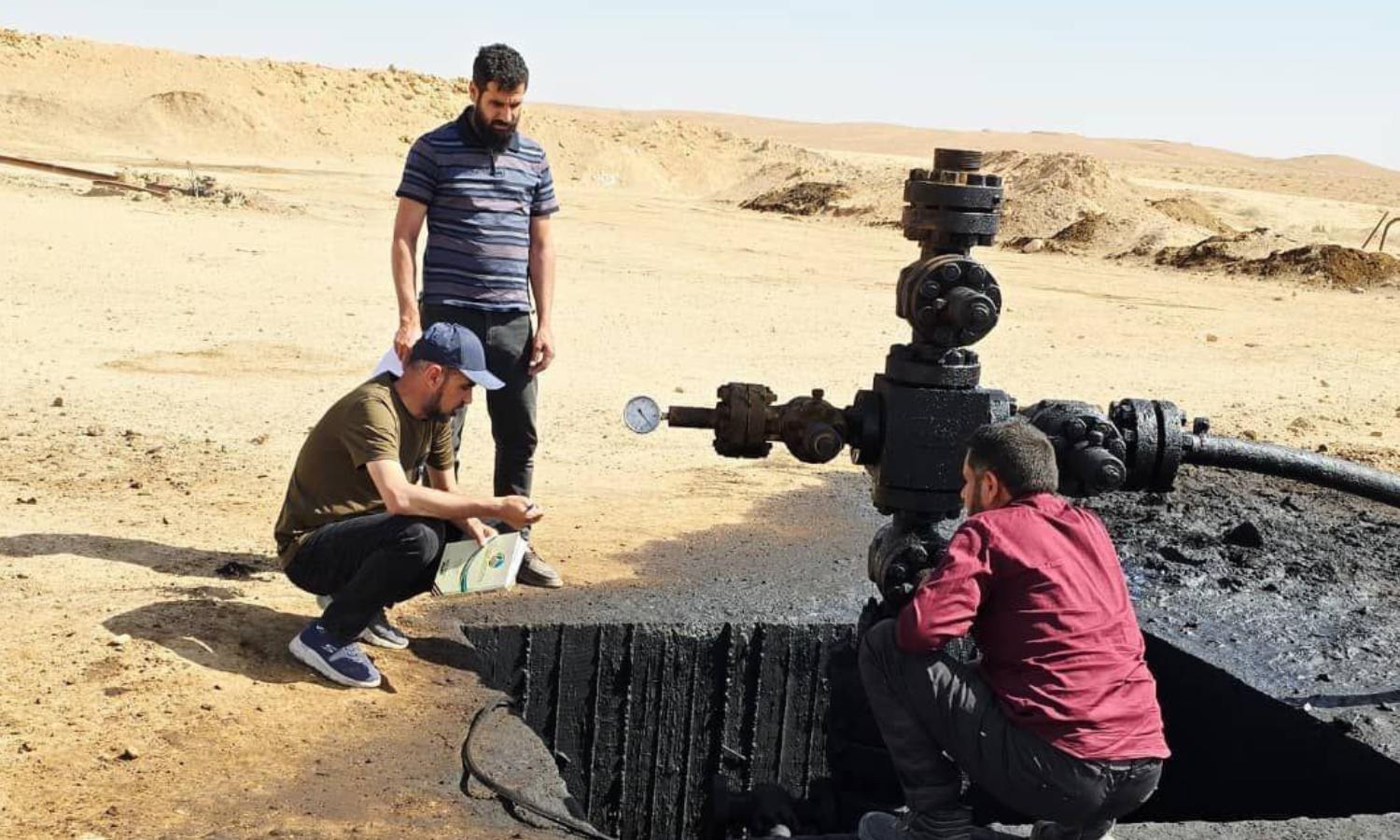 Field visit to assess oil wells in Deir Ezzor fields - May 25, 2025 (Syrian Ministry of Energy)
