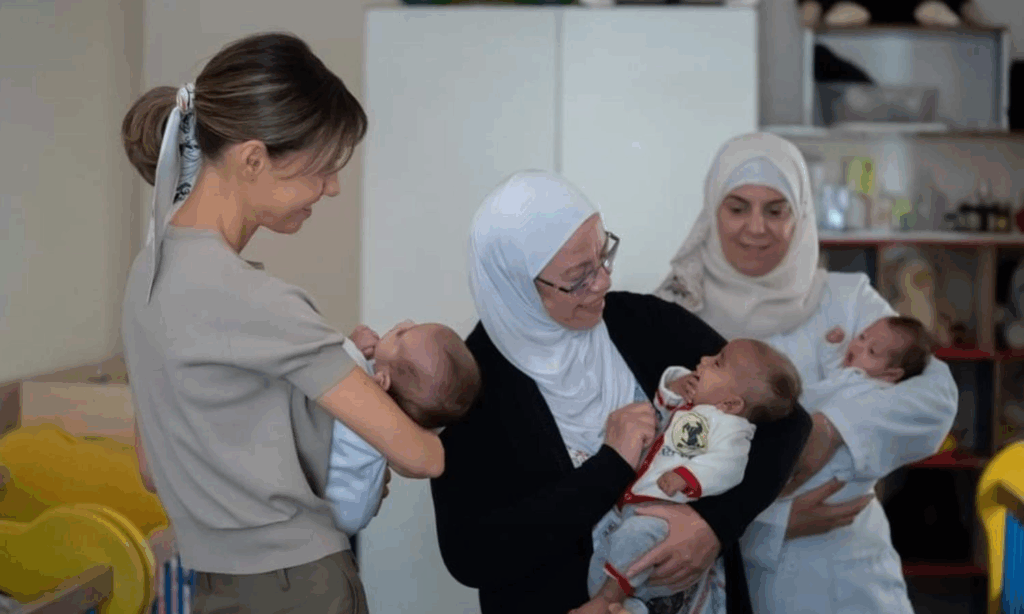 Asma al-Assad, wife of ousted President Bashar al-Assad, during a visit to the “Lahen al-Hayat” (Life’s Melody) complex in Damascus – May 3, 2022 (SANA)