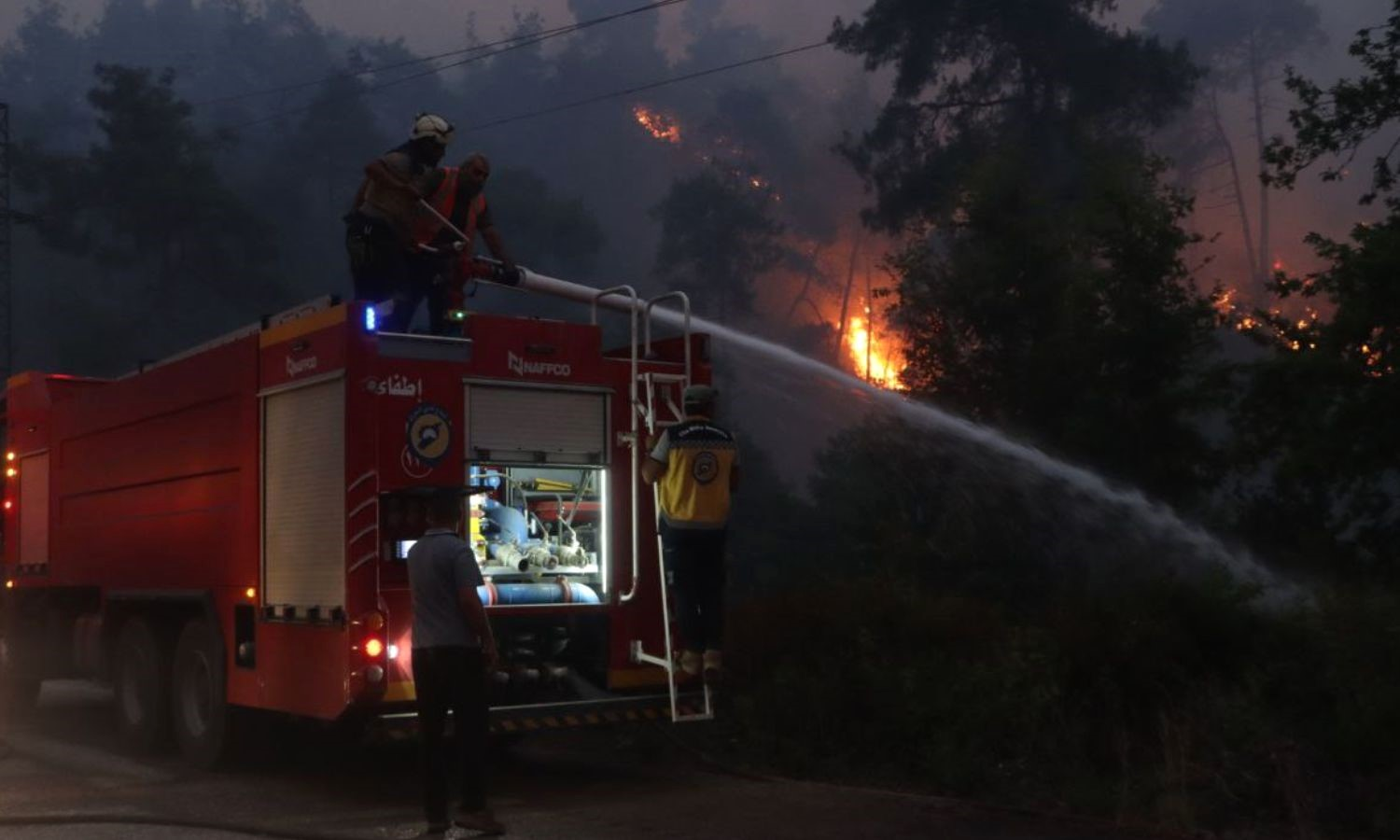Turkish aircraft intervene to extinguish Lattakia wildfires