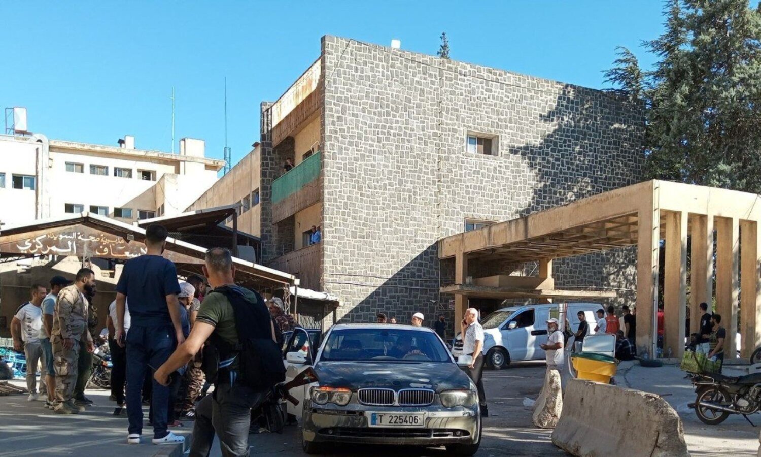 Injured civilians being rushed to Suwayda National Hospital – 13 July 2025 (Alrased)