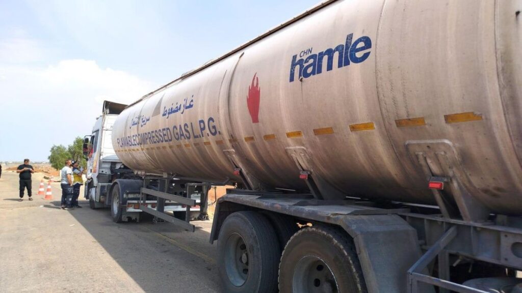 Three gas tankers enter Suwayda city for the first time since the start of the events – August 10, 2025 (Suwayda Governorate)