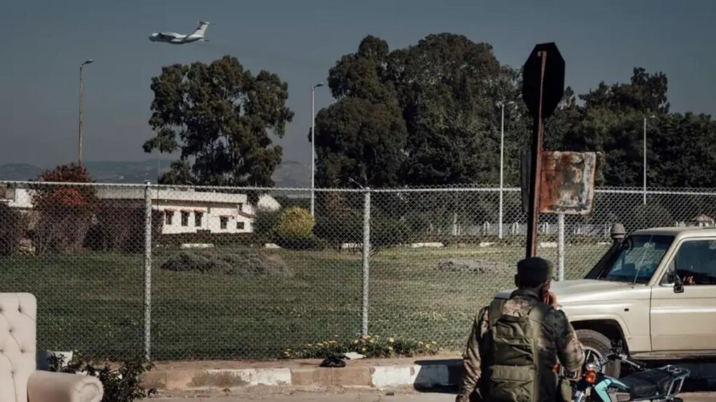 Hmeimim Air Base in Latakia governorate (on Syria’s Mediterranean coast), days before the fall of the regime, December 15, 2024. (IMAGO)