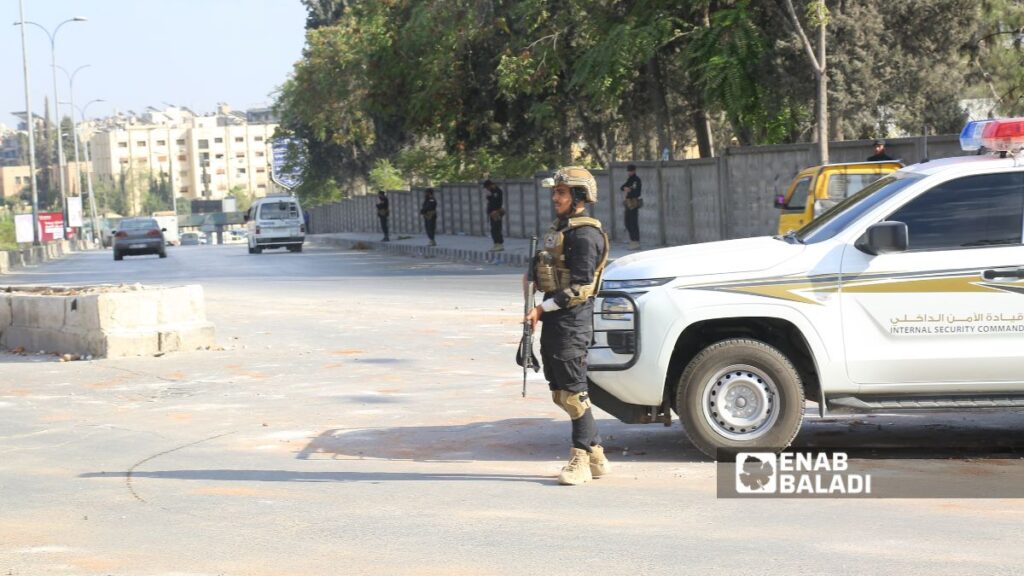 Internal Security Forces take over security duties in Aleppo’s Sheikh Maqsoud and Ashrafiyeh neighborhoods – April 7, 2025 (Enab Baladi/Mohammad Mosto)