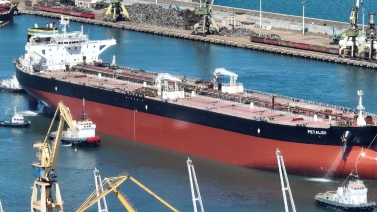 The oil tanker Petalidi that carried the first shipment of Saudi oil to Syria, 16 October 2025 (MarineTraffic)