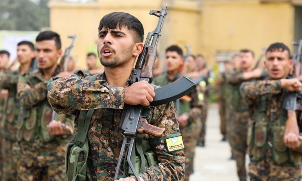 Syrian Democratic Forces fighters during the graduation of a training course in Raqqa province, 6 November 2025 (SDF/Media Center)