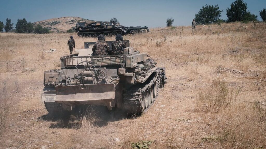 Engineering teams in the Syrian Arab Army remove mines and unexploded remnants of war, 27 September 2025 (Syrian Ministry of Defense/X)