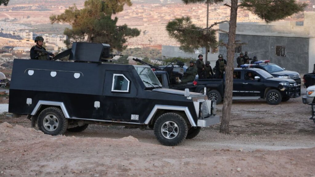 Interior Ministry forces apprehend a cell affiliated with the Islamic State group in Idlib, 1 December 2025 (Interior Ministry)