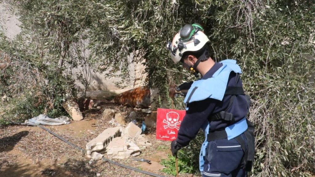 Civil Defense members remove war remnants from Syrian territory, April 3, 2026. (Syrian Civil Defense)