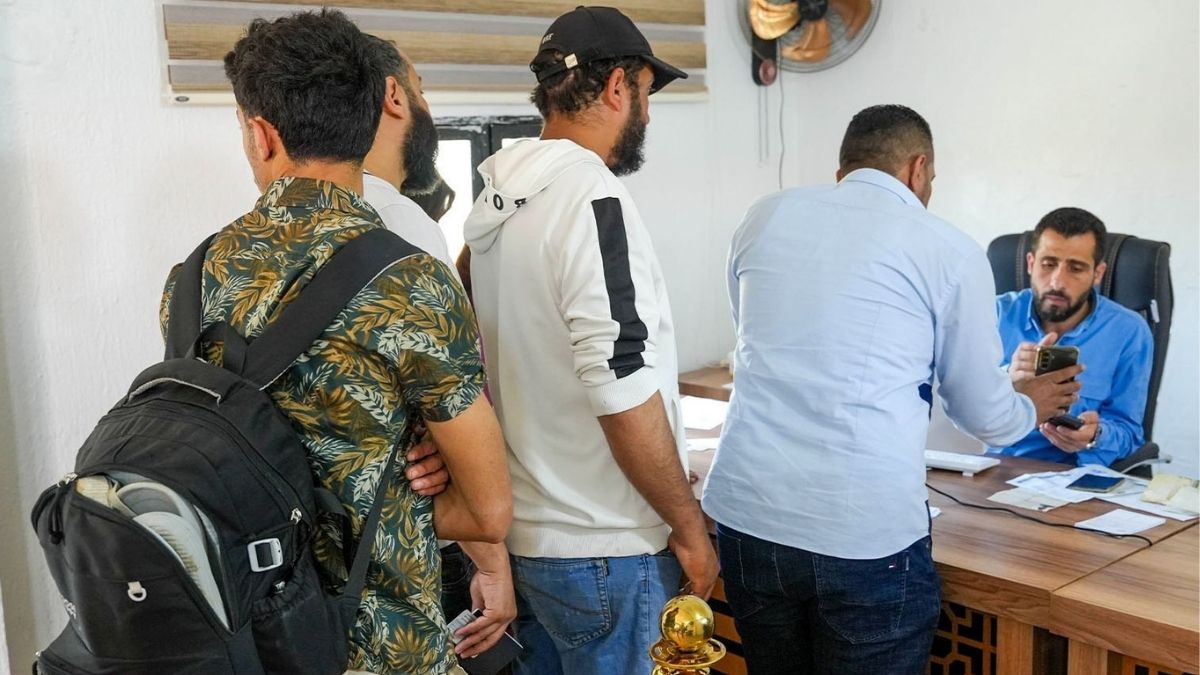 Passenger movement through the Jisr Qamar border crossing, June 3, 2026 (General Authority for Crossings and Customs)