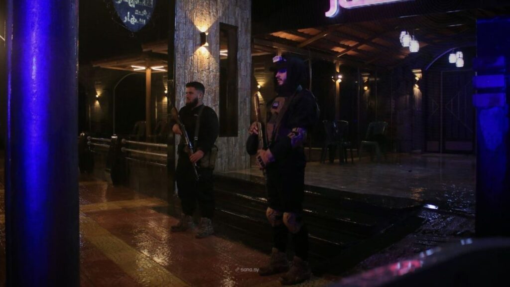 Internal Security forces deployed in Salamiyah to secure New Year celebrations. (SANA)