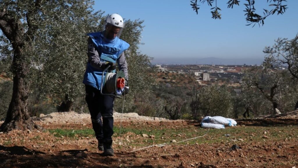 War remnants removal and mine action teams from the Ministry of Emergency and Disaster Management remove unexploded ordnance, June 19, 2026. (Syrian Civil Defense)