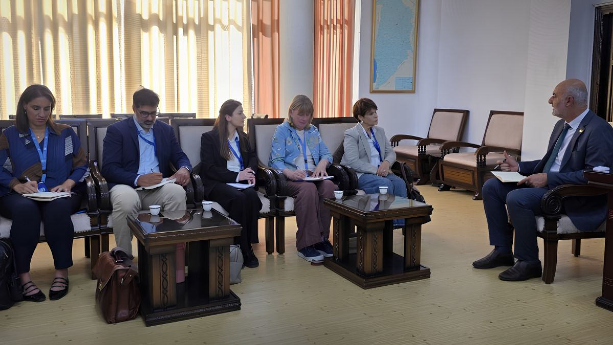 Quneitra Governor Ghassan Ahmad meets a delegation from the Independent International Commission, July 4, 2026. (SANA)