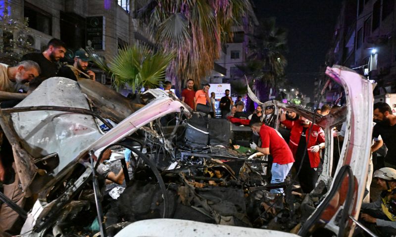 Aftermath of a bus explosion in Jaramana, Rural Damascus, August 6, 2026 (AFP/Louai Beshara)