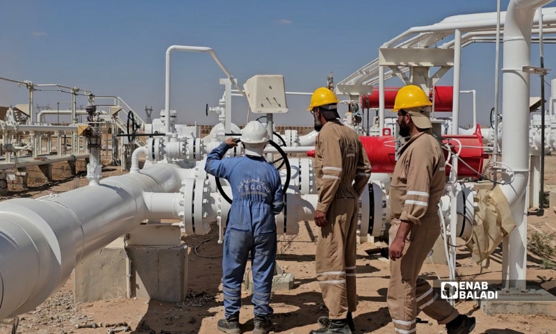 Restarting operations at the Conoco gas field, September 1, 2026 (Enab Baladi/Jassem al-Abdullah).